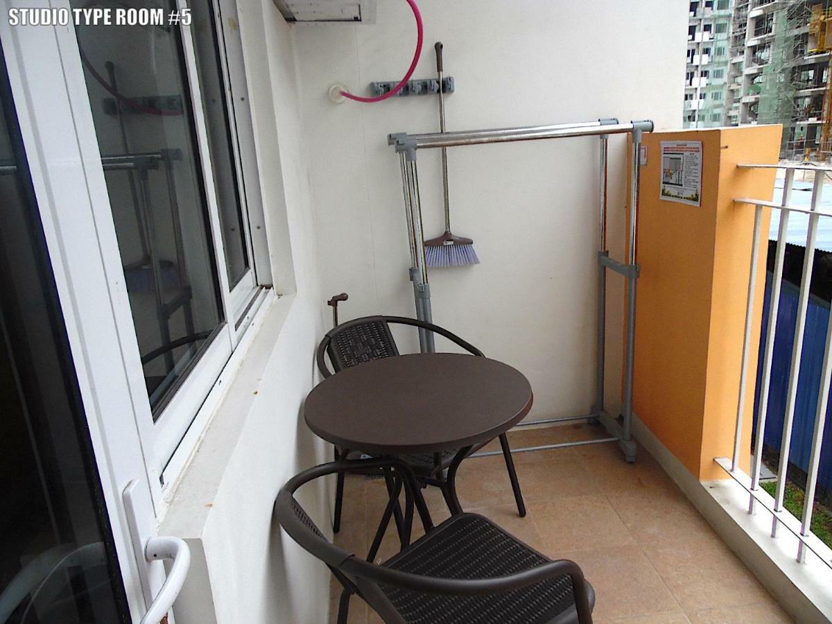 Smdc Field Residences - Sm Sucat Manila Room photo